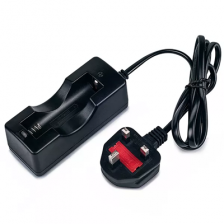 UK plug in 18650 battery chargers with 13A fused